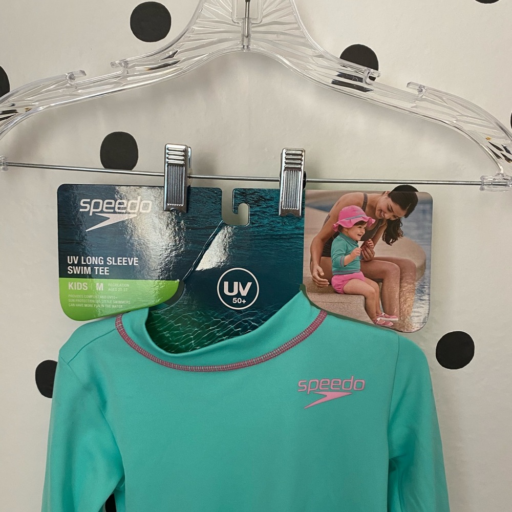 🆕SPEEDO RASH GUARD SIZE M - Picture 2 of 8